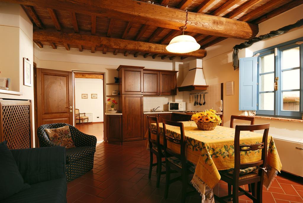 Podere Jana Antico Frantoio Винчи Номер фото