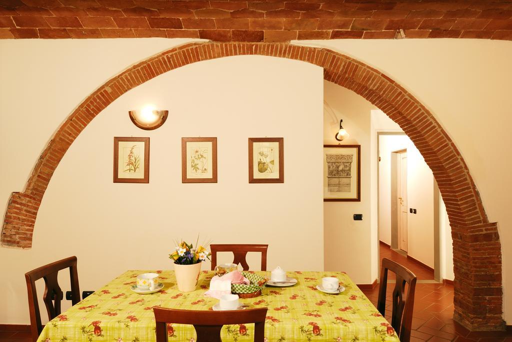 Podere Jana Antico Frantoio Винчи Номер фото